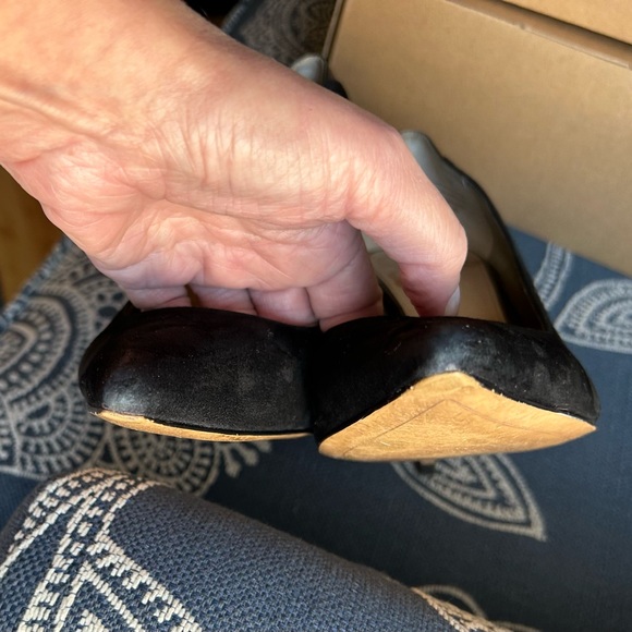 Sam Edelman Black Suede Heel, Size 7.5 - Picture 7 of 8